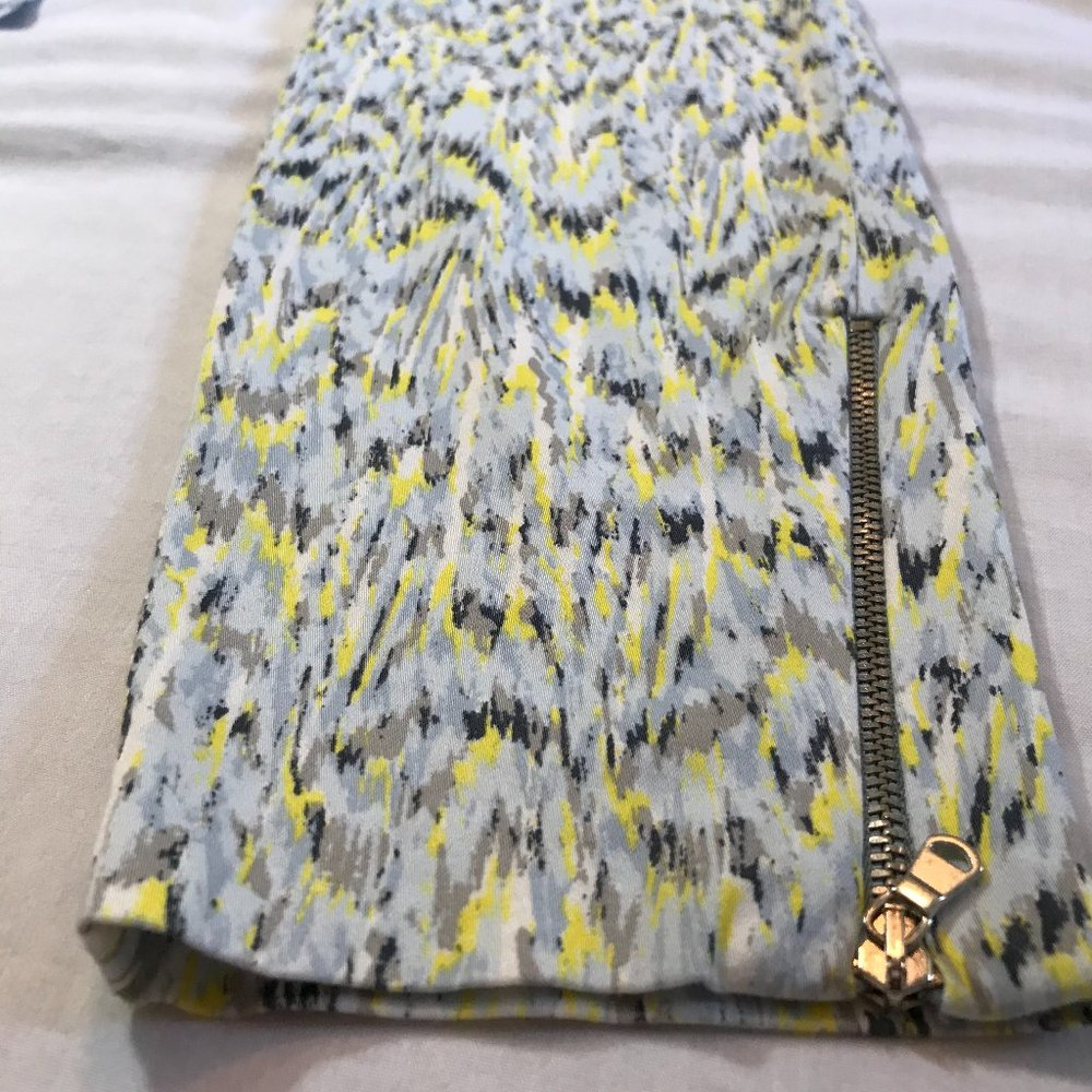 Zara Basic Blue & Yellow Multicolor Form Fit Pants - Picture 7 of 9